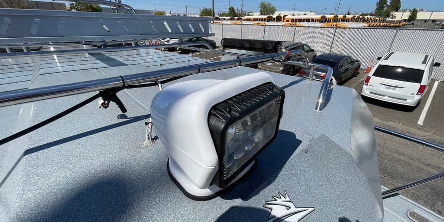 KingFisher 3025 Offshore