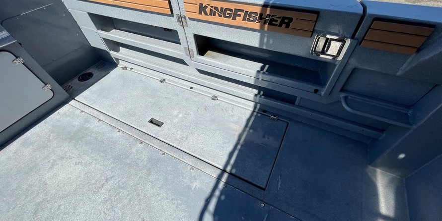 KingFisher 3025 Offshore