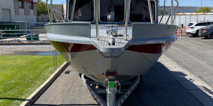 KingFisher 3025 Offshore