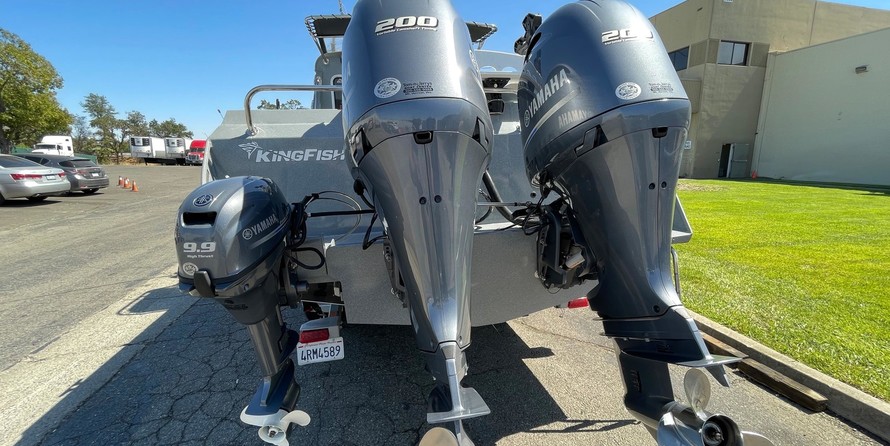 KingFisher 3025 Offshore