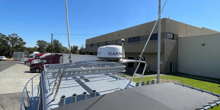 KingFisher 3025 Offshore