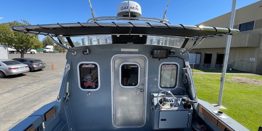 KingFisher 3025 Offshore