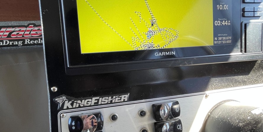 KingFisher 3025 Offshore