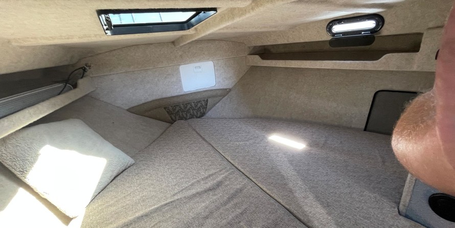 KingFisher 3025 Offshore