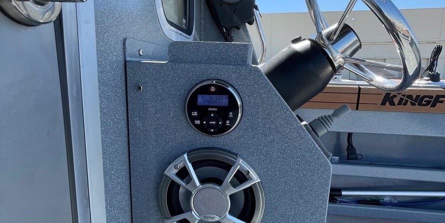 KingFisher 3025 Offshore