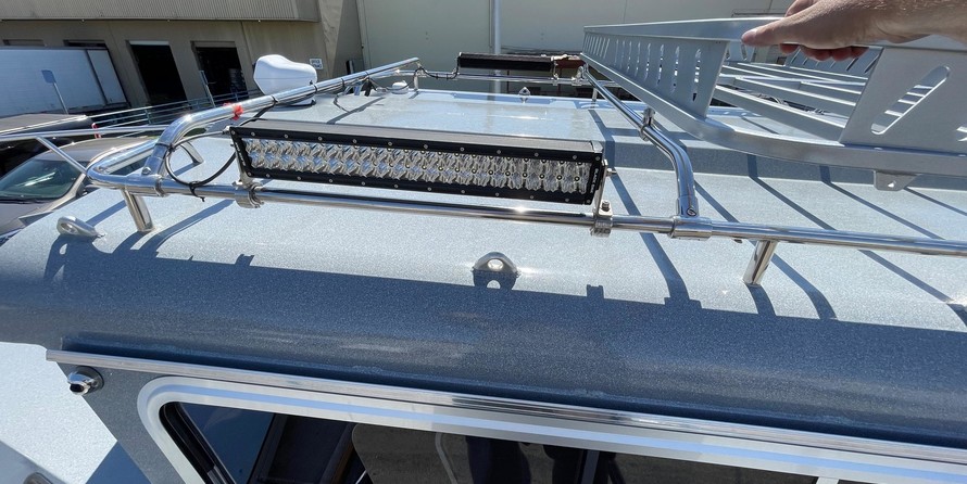 KingFisher 3025 Offshore