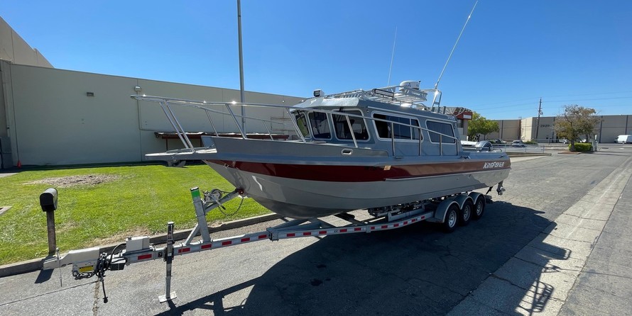 KingFisher 3025 Offshore