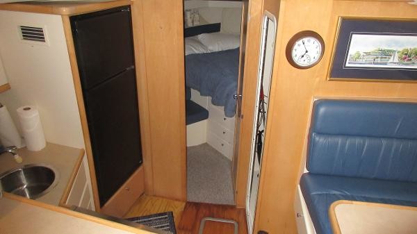 Carver 41 Cockpit Motor Yacht