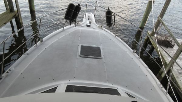 Carver 41 Cockpit Motor Yacht