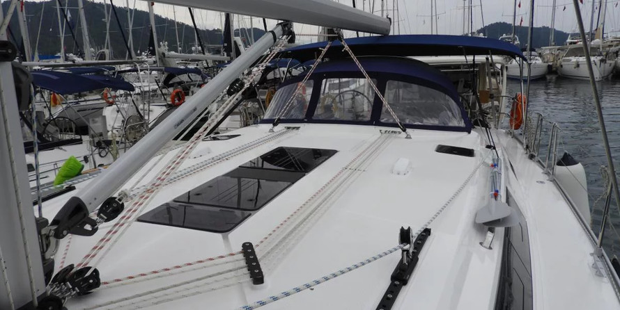 Bavaria Cruiser 51