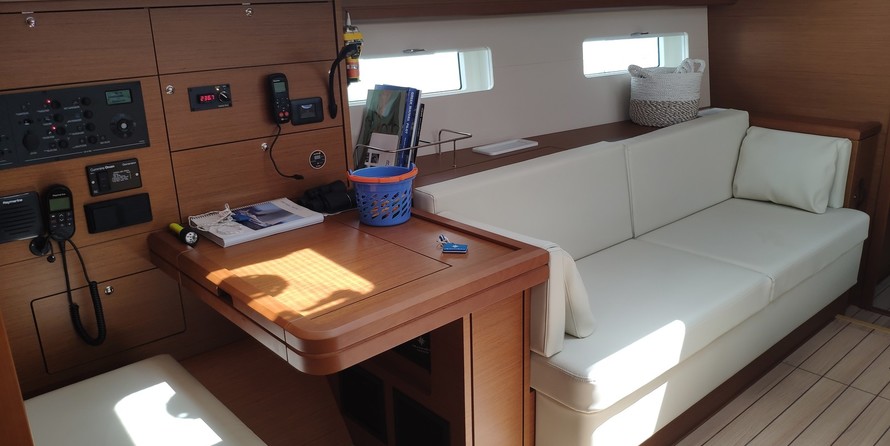 Jeanneau 51