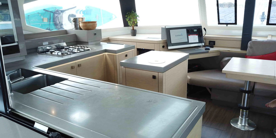 Fountaine Pajot Saona 47