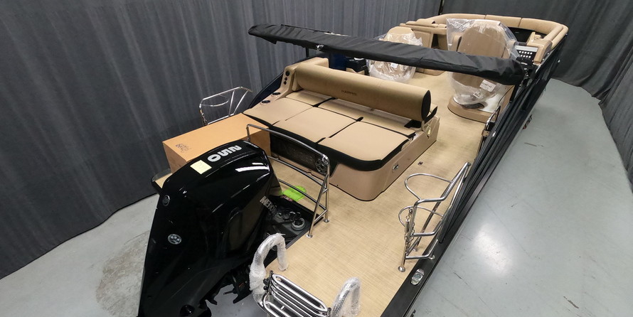 Premier Pontoons Grand Isle 250