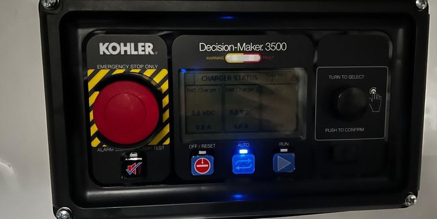 Cruisers Yachts 54 Cantius