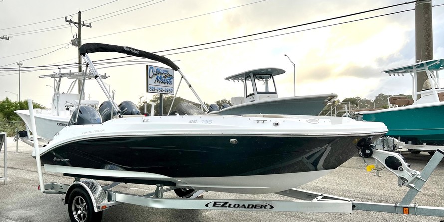 Hurricane SunDeck Sport 185 OB
