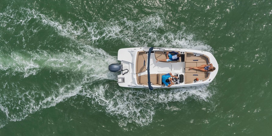 Hurricane SunDeck Sport 185 OB