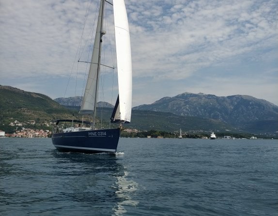 Beneteau Oceanis 473