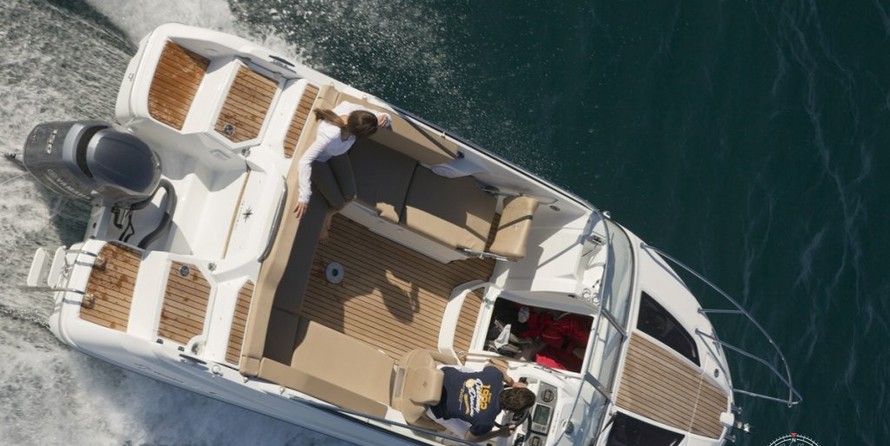 Jeanneau Cap Camarat 6.5 DC