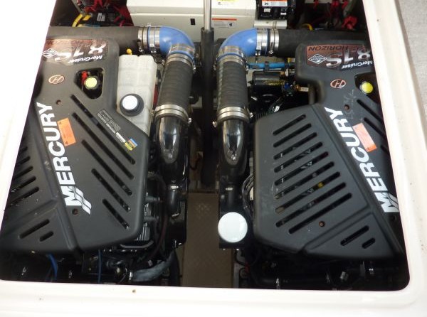 Cruisers Yachts 340 Express