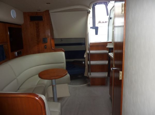 Cruisers Yachts 340 Express