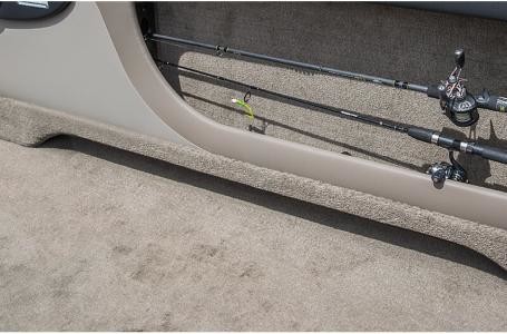 Crestliner 1750 Super Hawk