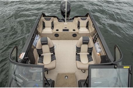 Crestliner 1750 Super Hawk