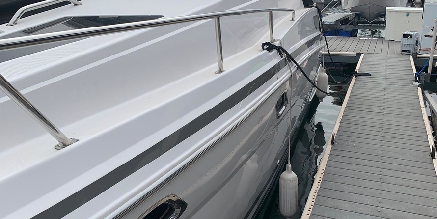 Regal 35 Sport Coupe