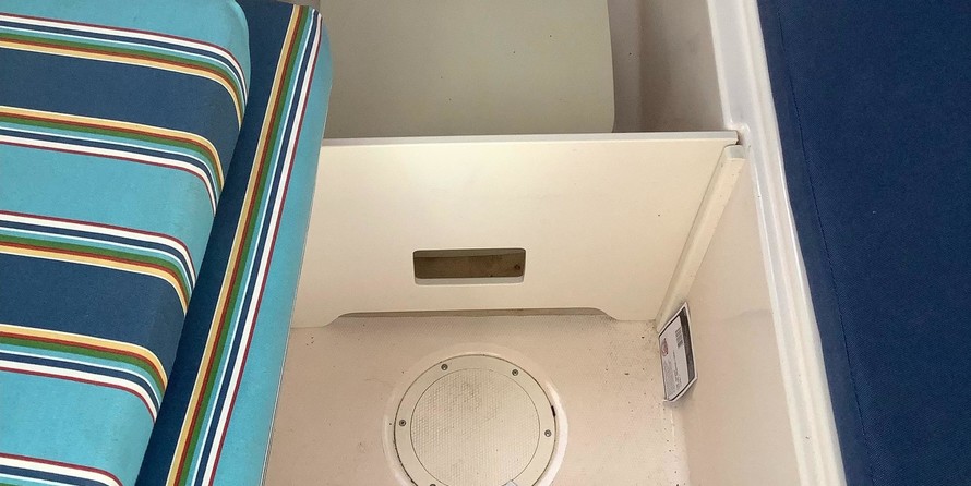 Grady-White Seafarer 228