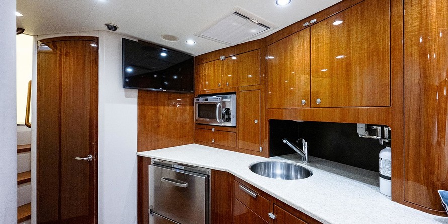 Riviera 43 Offshore Express