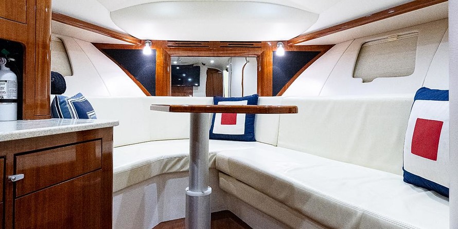 Riviera 43 Offshore Express