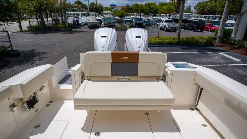 Larson Cabrio 330 DC