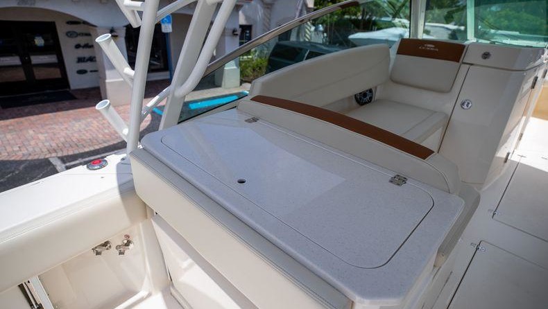 Larson Cabrio 330 DC