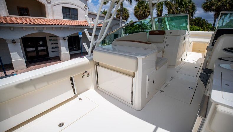 Larson Cabrio 330 DC