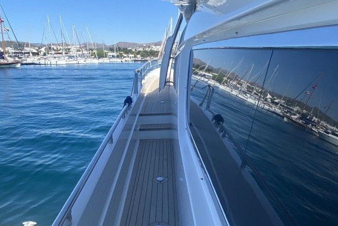 Motoryacht Kastoria