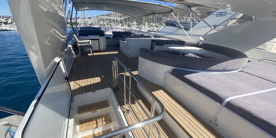 Motoryacht Kastoria