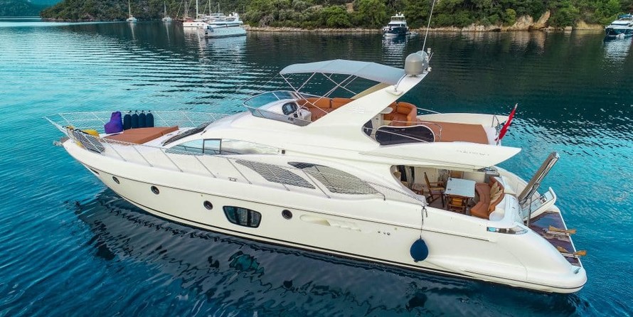 Motoryacht Efe 01