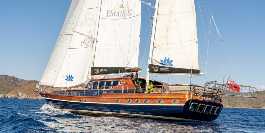 Motorsailer Emanuel