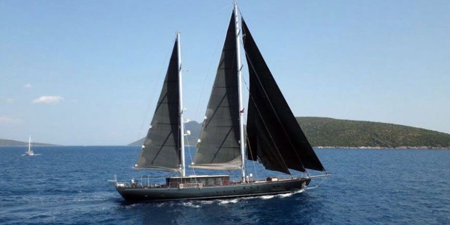 Yacht Rox Star