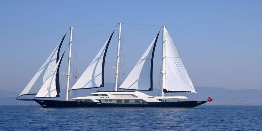 Yacht Meira