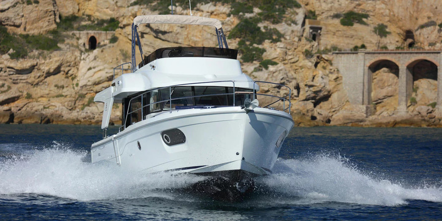 Beneteau Swift Trawler 35