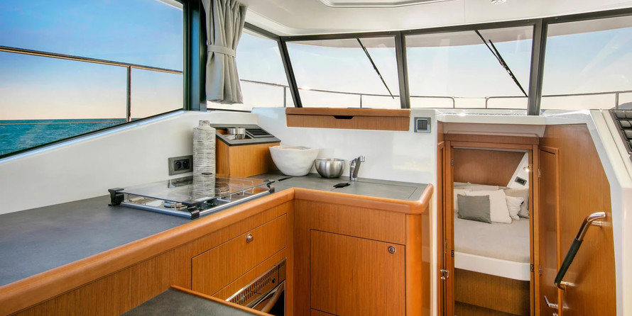 Beneteau Swift Trawler 35