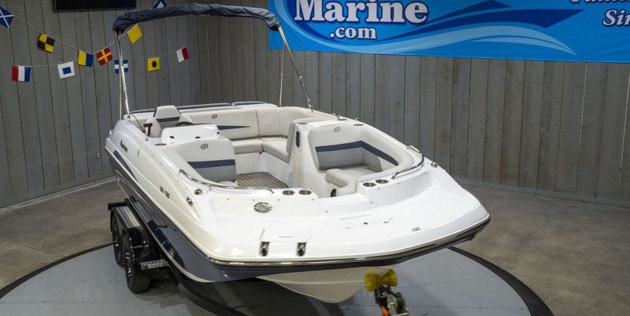 Hurricane 188 sport sundeck