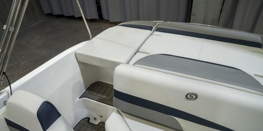 Hurricane 188 sport sundeck