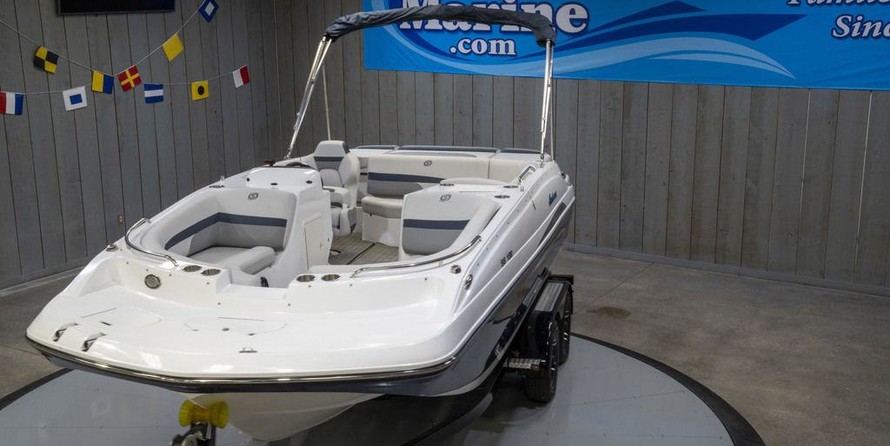 Hurricane 188 sport sundeck
