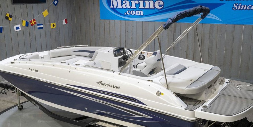 Hurricane 188 sport sundeck