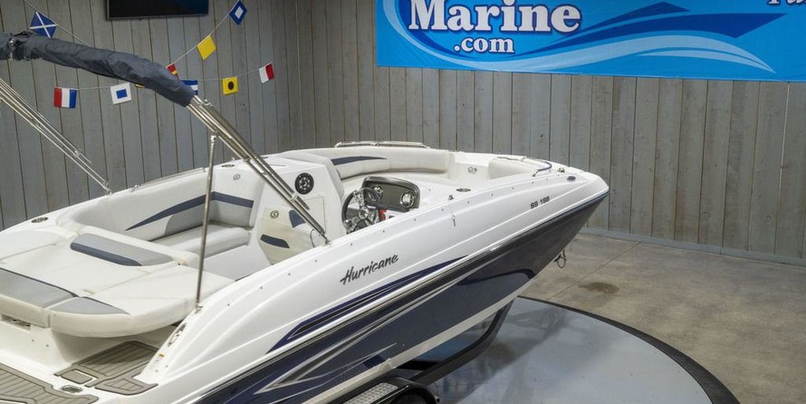 Hurricane 188 sport sundeck