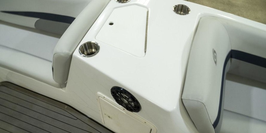 Hurricane 188 sport sundeck