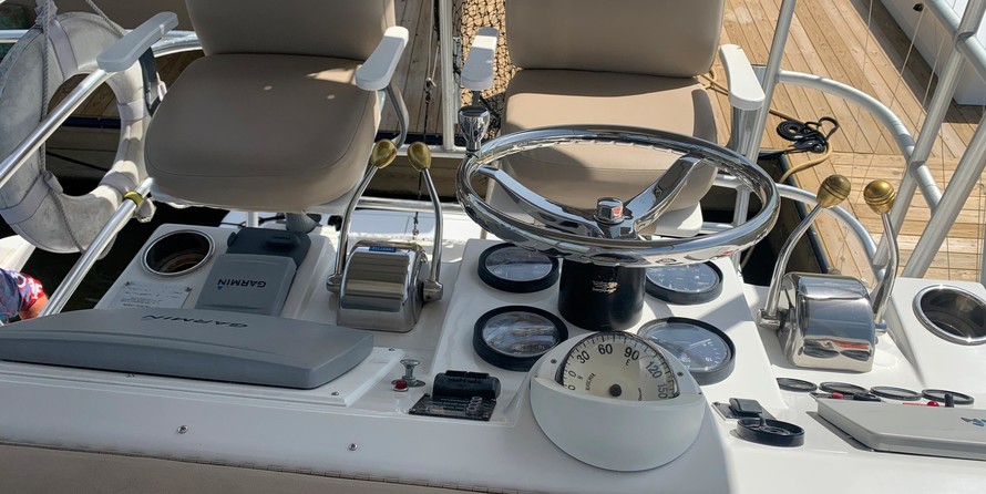 Luhrs 34 convertible