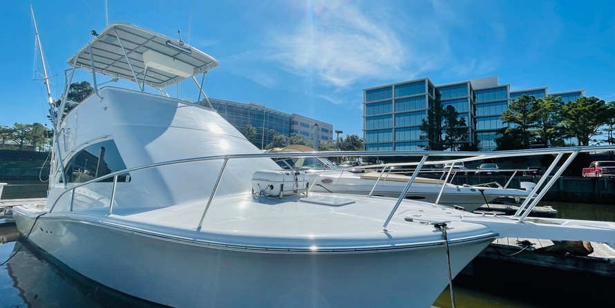 Luhrs 34 convertible