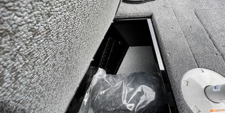 Lund Boats 1650 Rebel XS SS